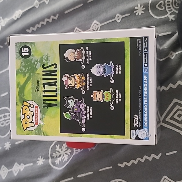 Cruella De vil in cart pop - Picture 3 of 3